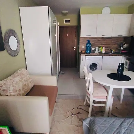 Apartament Admiral Plasa Studiyo-25c *