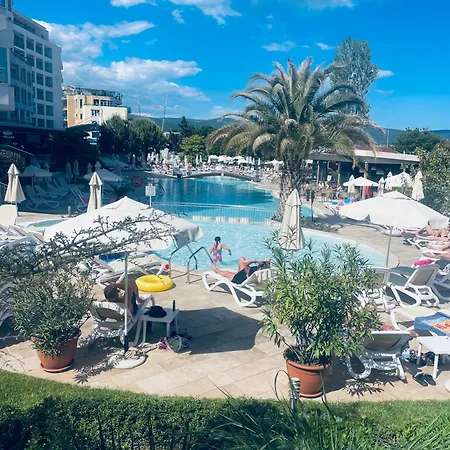 Apartment Admiral Plasa Studiyo-25c