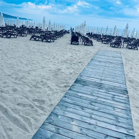 Admiral Plasa Studiyo-25c Slantschew brjag