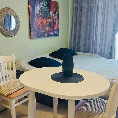 Admiral Plasa Studiyo-25c Apartment *